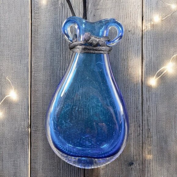 Janet Zug Hanging Amphora Vase Hand Blown Art Glass Signed Small Hand Made Vase - Picture 1 of 10